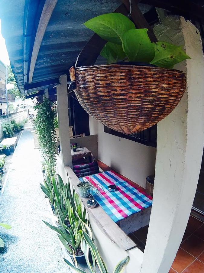 Twin House @ Tapae Hostel Chiang Mai Luaran gambar