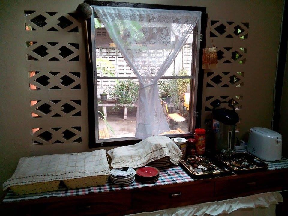 Twin House @ Tapae Hostel Chiang Mai Luaran gambar