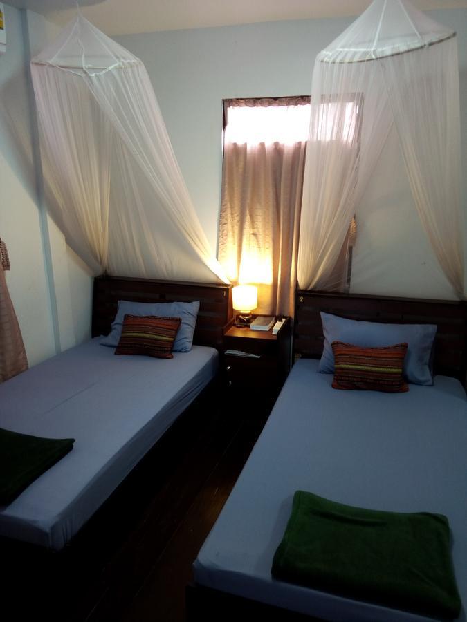 Twin House @ Tapae Hostel Chiang Mai Luaran gambar