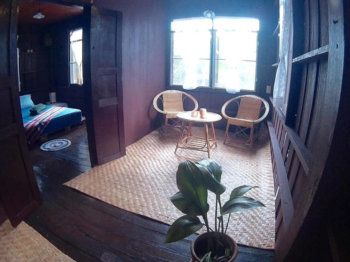 Twin House @ Tapae Hostel Chiang Mai Luaran gambar